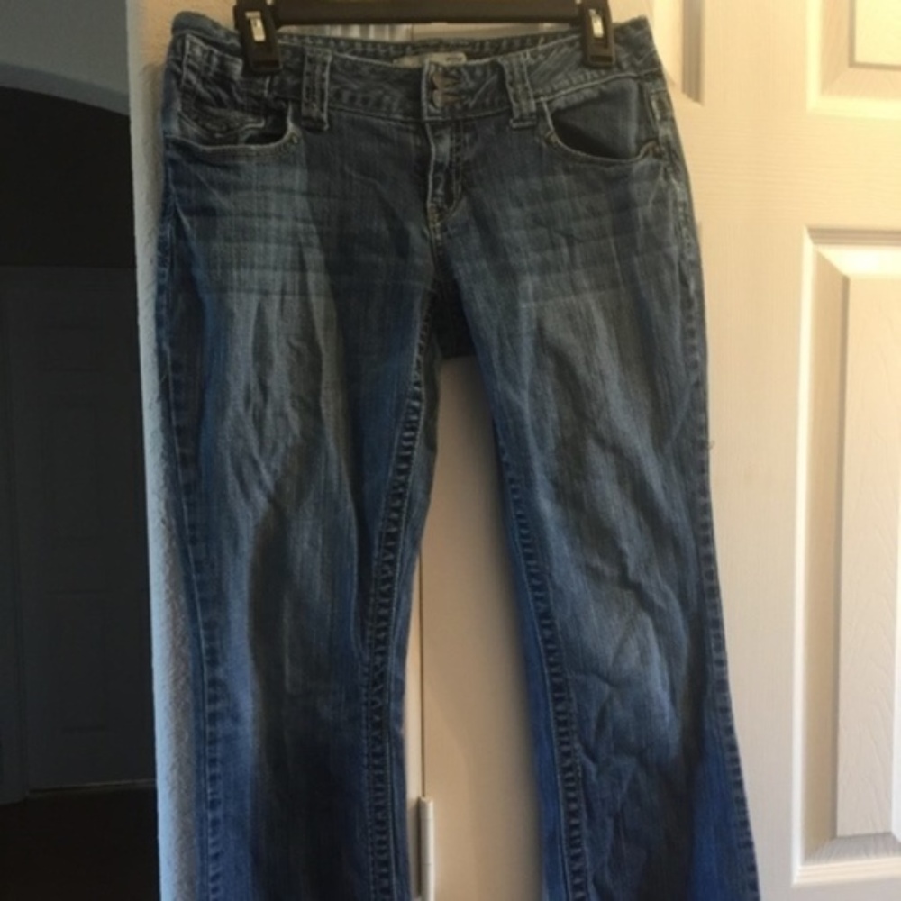Aeropostale Chelsea bootcut jeans 7/8 short
